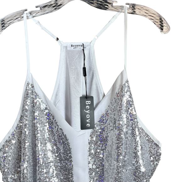 NWT Beyove Women's XXL Sequin Glitter V-Neck Sleeveless Cami Tank Top - Picture 2 of 7
